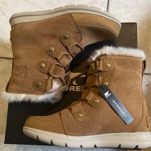 Sorel Boots- PENDING SALE